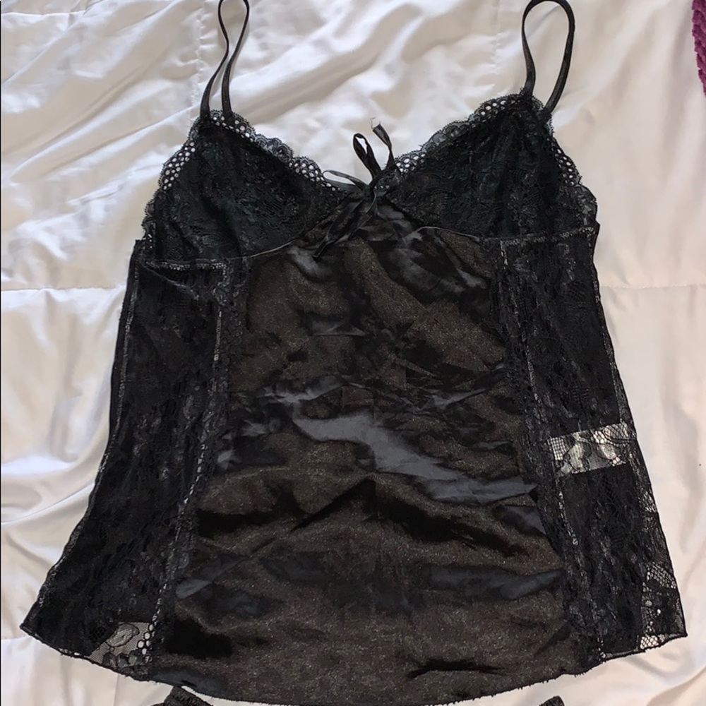 Black lace lingerie set